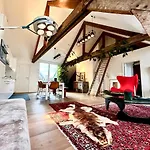 Tempor\'Area Apartment